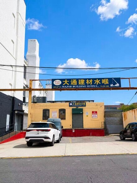 More Photos Of 201 46th St, Brooklyn Warehouse For Sale
