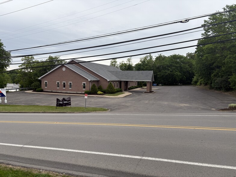 More Photos Of 3452 Brodhead Rd, Monaca Medical For Lease