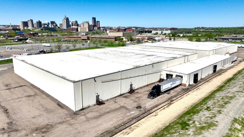 More Photos Of 240 Chester St, Saint Paul Unknown For Lease
