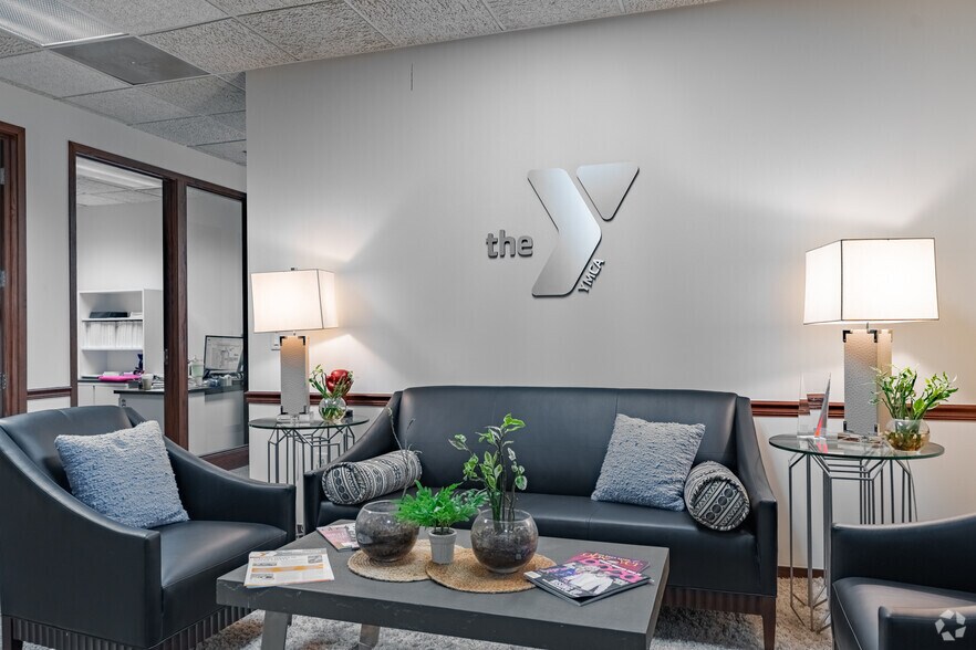 More Photos Of 2500 N Military Trl, Boca Raton Office For Lease