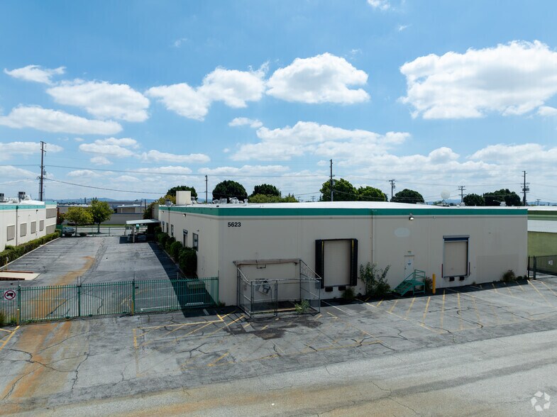 More Photos Of 5623 N Peck Rd, Arcadia Warehouse For Sale