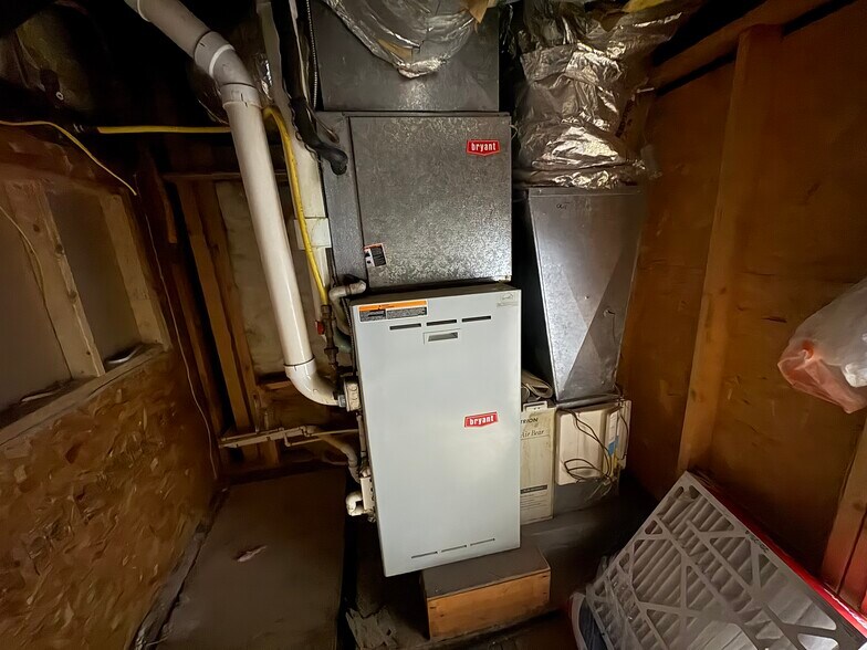 More Photos Of 703 Widewater Dr, Lafayette Warehouse For Lease