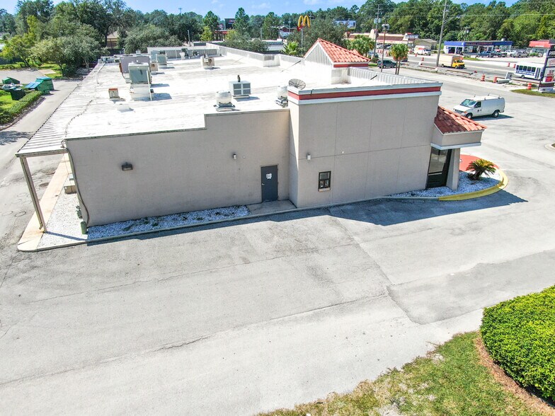 More Photos Of 2475 Blanding Blvd, Middleburg General Retail For Lease