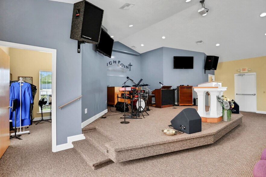 More Photos Of 1495 Herbert St, Port Orange Religious Facility For Sale