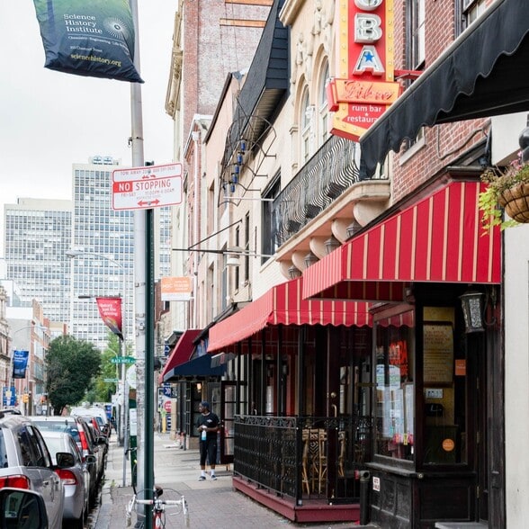 More Photos Of 32-34 S Strawberry St, Philadelphia Apartments For Lease