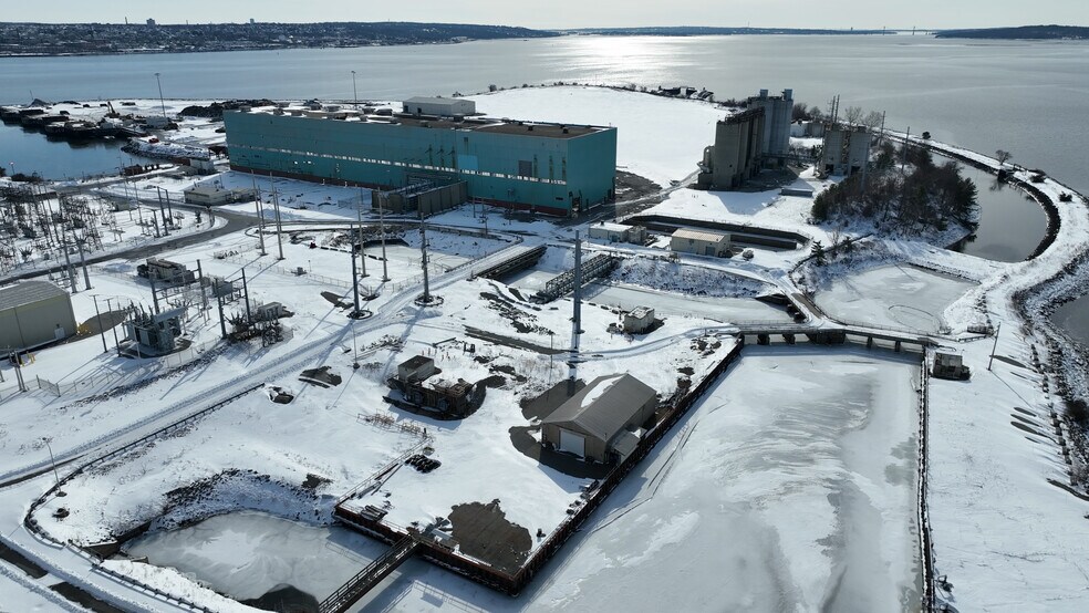 More Photos Of 1 Brayton Point Rd, Somerset Manufacturing For Lease