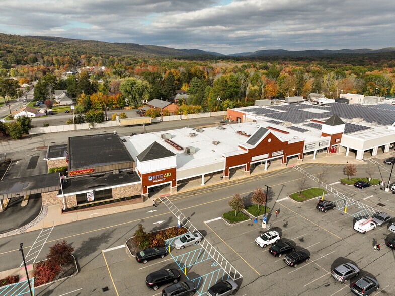 More Photos Of 1-33 Marshall Hill Rd, West Milford General Retail For Lease