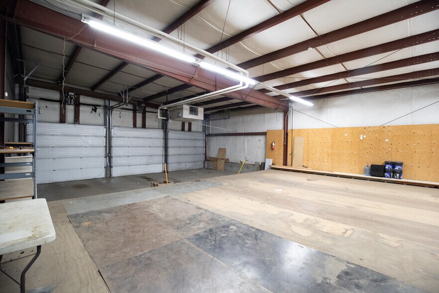 More Photos Of 1924 North Ave W, Missoula Warehouse For Sale
