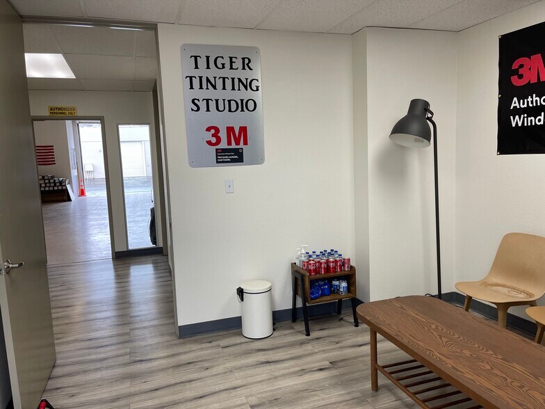 More Photos Of 22651 Lambert St, Lake Forest Light Manufacturing For Lease