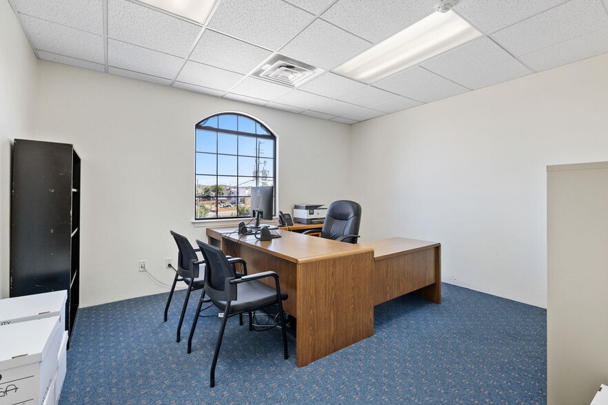 More Photos Of 221 N Marina St, Prescott Medical For Lease