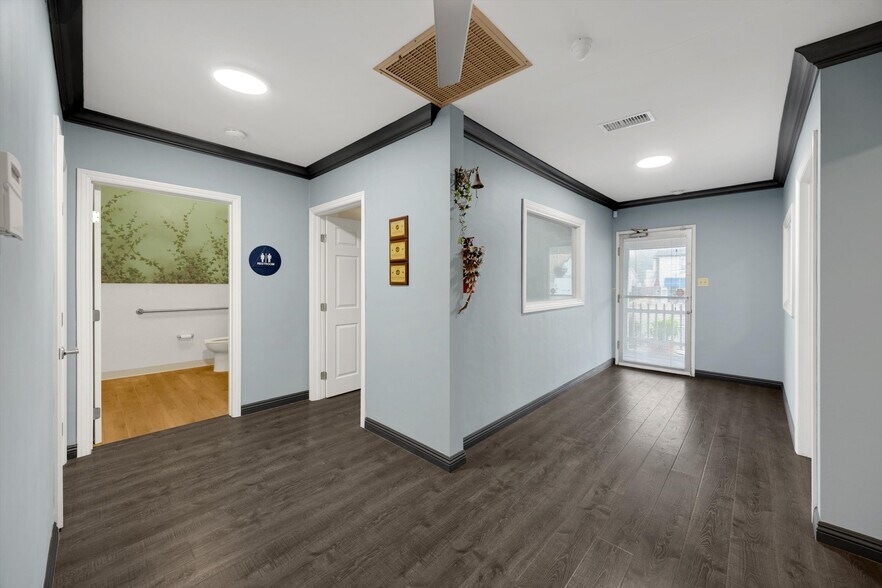 More Photos Of 126 N Euclid St, Fullerton Office Residential For Sale