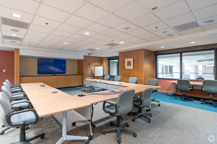 More Photos Of 311 Pennington Rocky Hill Rd, Pennington Office For Lease