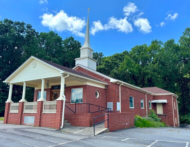 Primary Photo Of 15817 GA-106, Martin Religious Facility For Sale