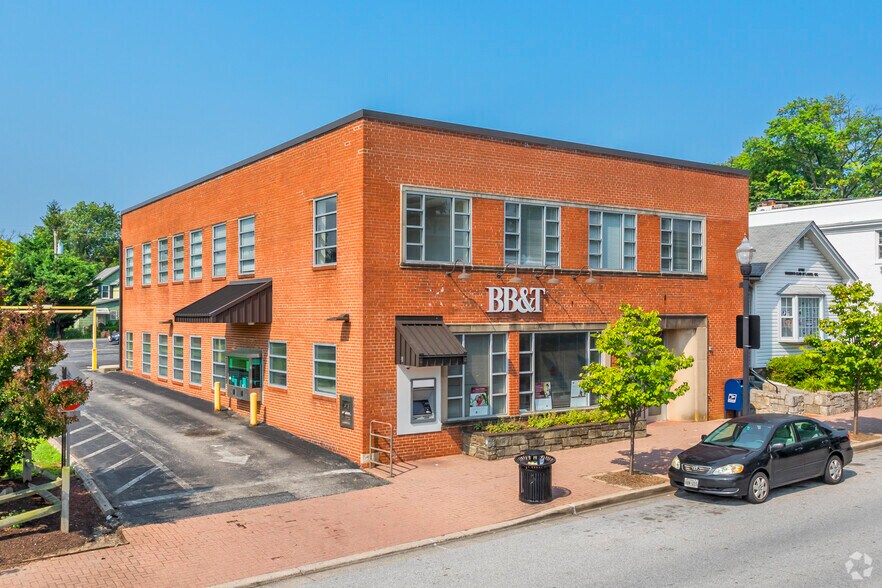 Primary Photo Of 380 Main St, Laurel Bank For Sale