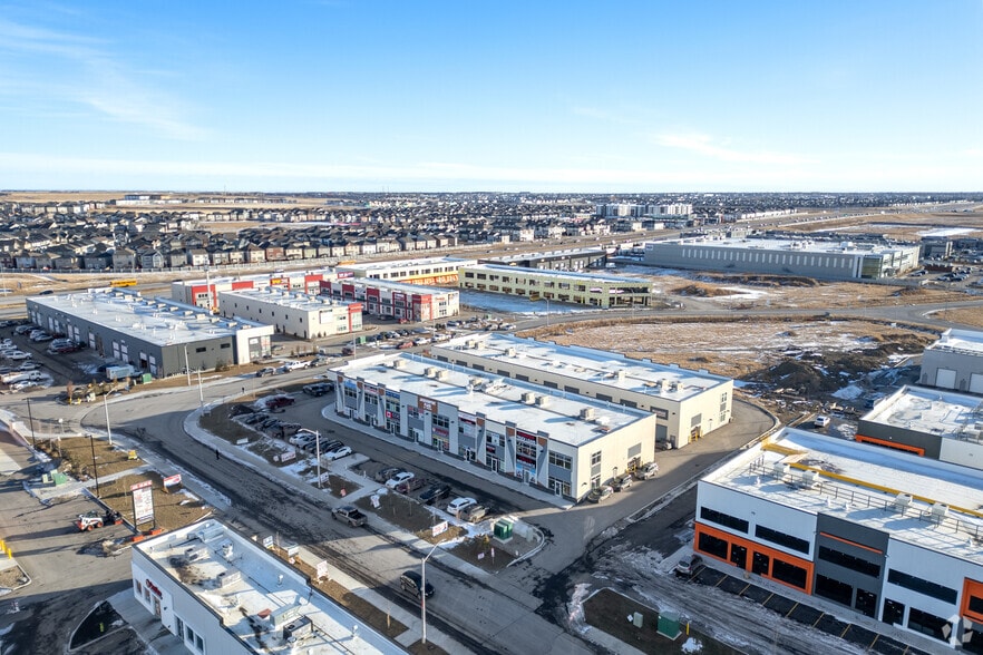 More Photos Of 1005-4231 109 NE ave, Calgary Storefront Retail Office For Sale