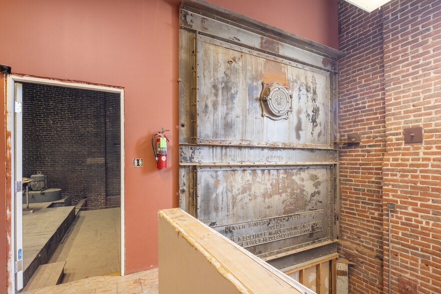 More Photos Of 800 W 8th Ave, Denver Loft Creative Space For Sale