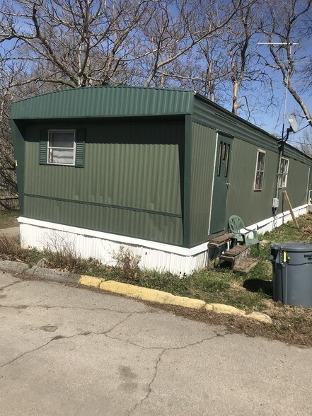 More Photos Of 1424 E Virginia Ave, Des Moines Manufactured Housing Mobile Home Park For Sale