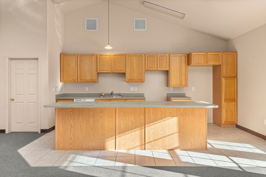 More Photos Of 800 Waterglen Dr, Fort Collins Freestanding For Sale