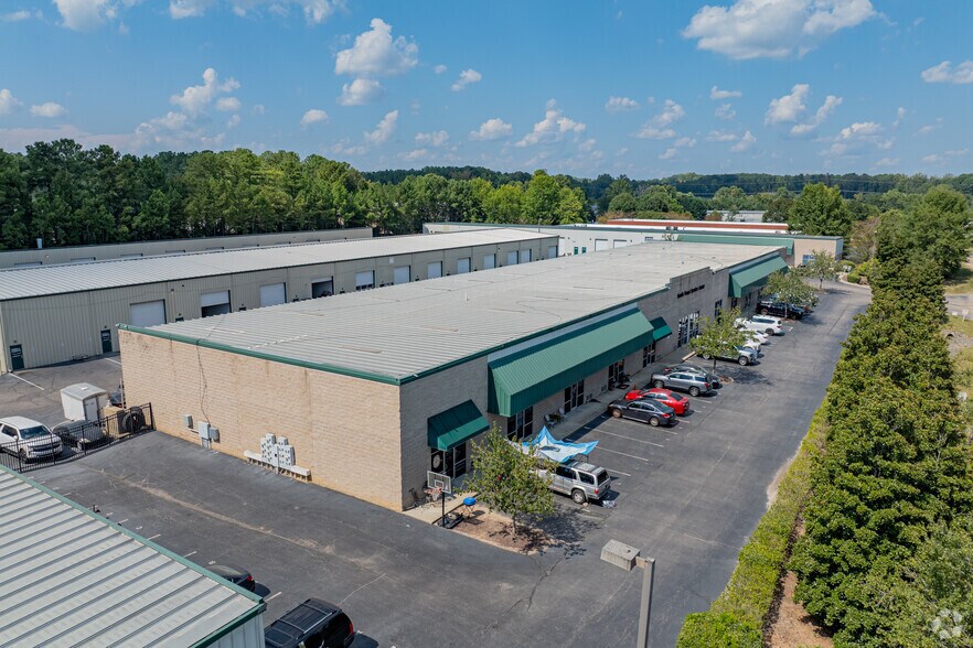 More Photos Of 5103 Unicon Dr, Wake Forest Industrial For Sale