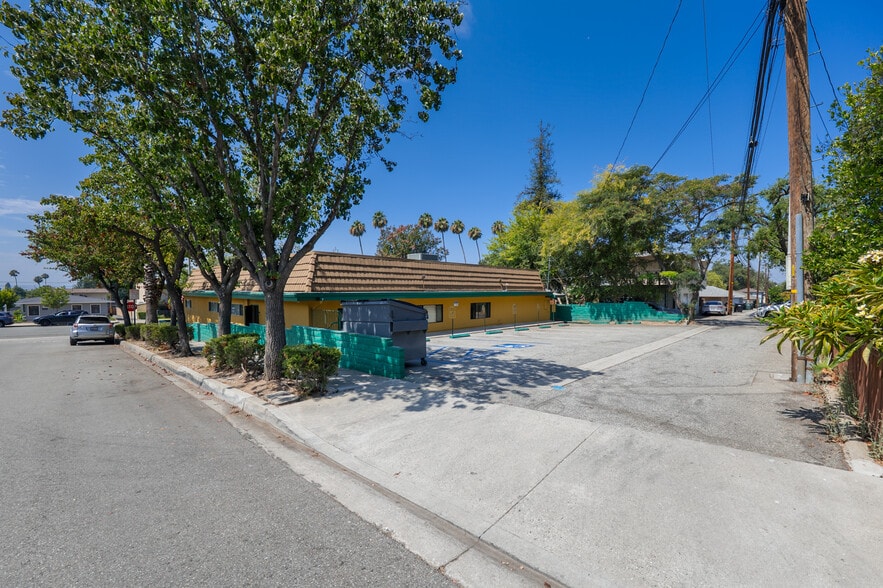 More Photos Of 635 W Foothill Blvd, Monrovia Loft Creative Space For Sale