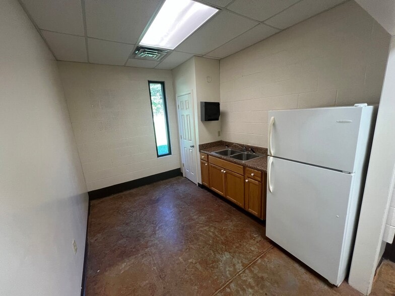 More Photos Of 4913 Adams Rd, Hixson Land For Lease