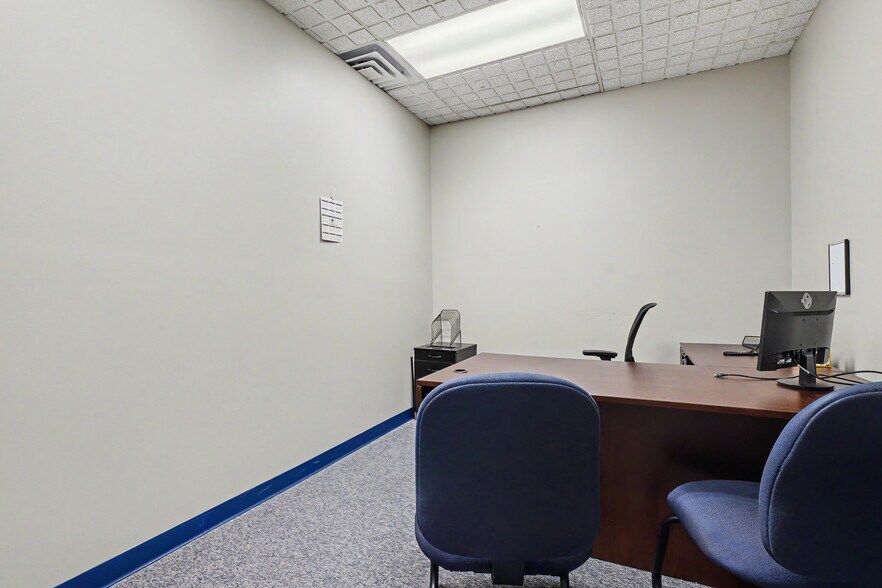 More Photos Of 835 Mason St, Dearborn Office For Lease