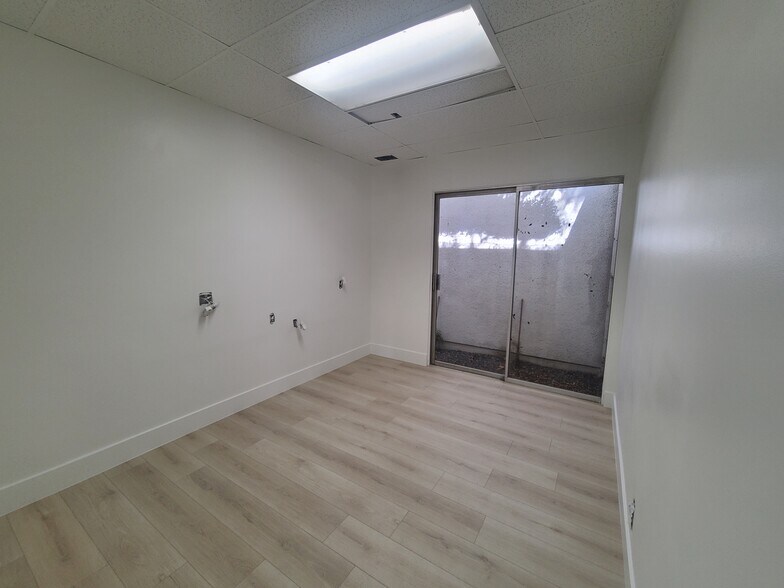 More Photos Of 231 N Indian Hill Blvd, Claremont Medical For Lease