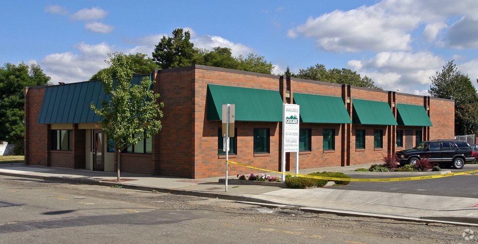 More Photos Of 124 Williams Ave S, Renton Light Distribution For Sale