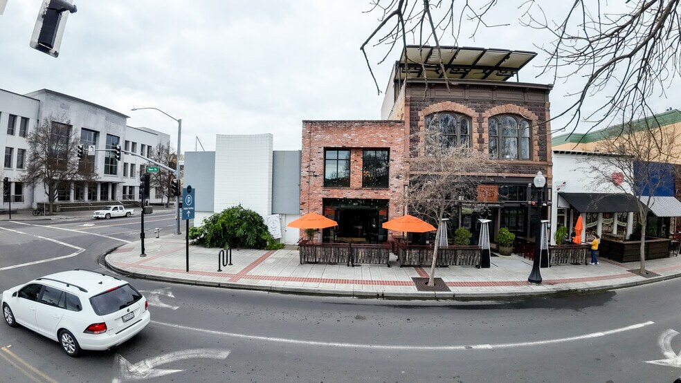 More Photos Of 807 Main St, Napa Restaurant For Sale
