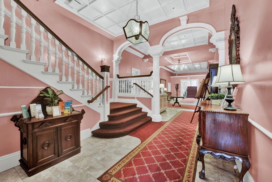 More Photos Of 407 Calle Principal, Monterey Hotel For Sale