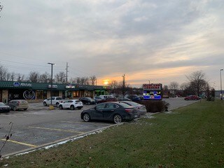 More Photos Of 2928-2950 E Highland Rd, Highland Township General Retail For Lease