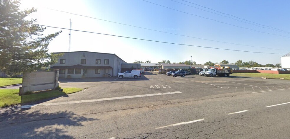 More Photos Of 5313 Ritchie Rd, Bealeton Industrial For Lease