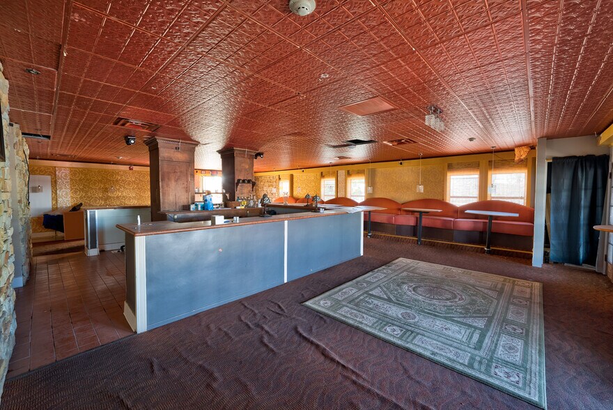 More Photos Of 369 N Palm Canyon Dr, Palm Springs Restaurant For Lease