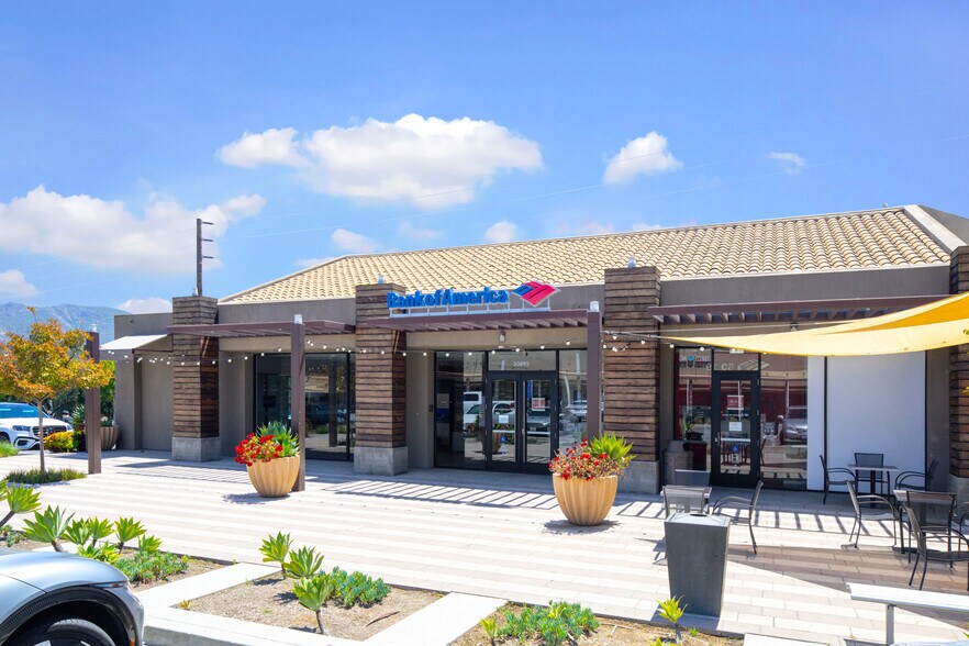 More Photos Of 30805-30895 E Thousand Oaks Blvd, Westlake Village Unknown For Lease