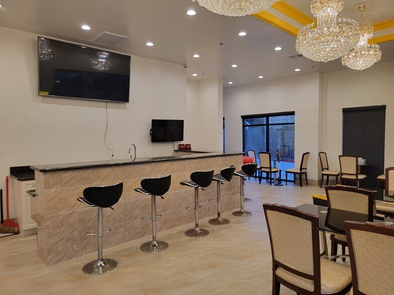 More Photos Of 14911 Pacific, Baldwin Park Restaurant For Lease