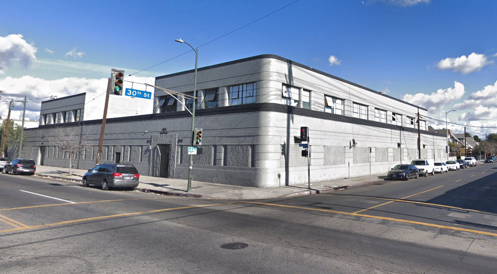 Primary Photo Of 2900-2922 S Main St, Los Angeles Warehouse For Lease