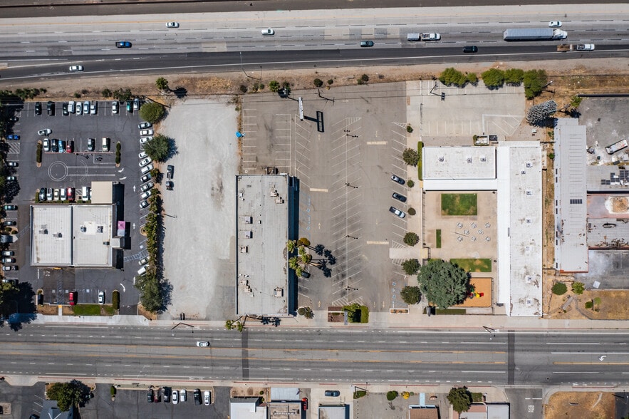 More Photos Of 1170 W Ramsey St, Banning Freestanding For Lease