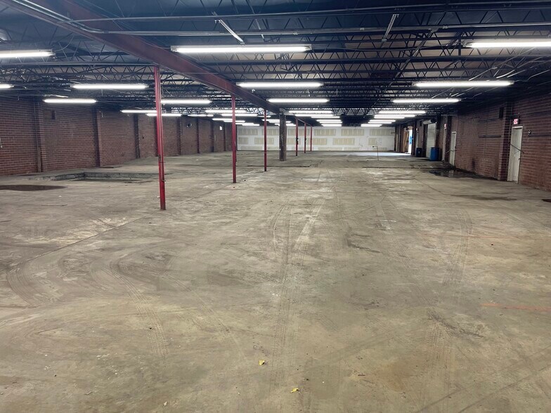 More Photos Of 2403 Milledgeville Rd, Augusta Industrial For Lease