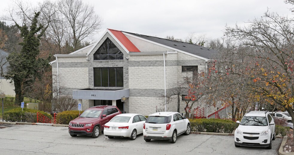 More Photos Of 993 Brodhead Rd, Coraopolis Medical For Lease