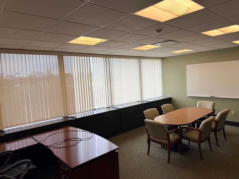 More Photos Of 110 John Scott Hwy, Steubenville Medical For Lease