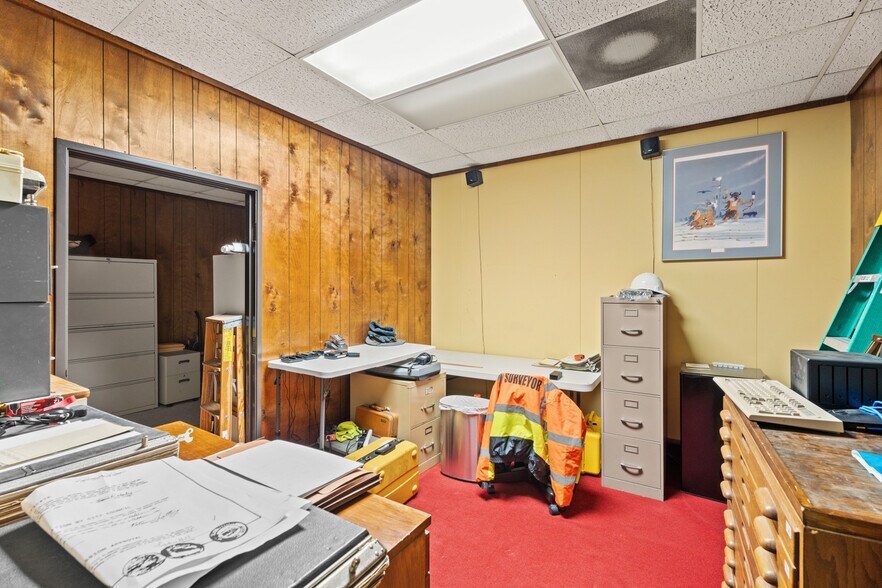 More Photos Of 1212 S Air Depot Blvd, Oklahoma City Office For Sale