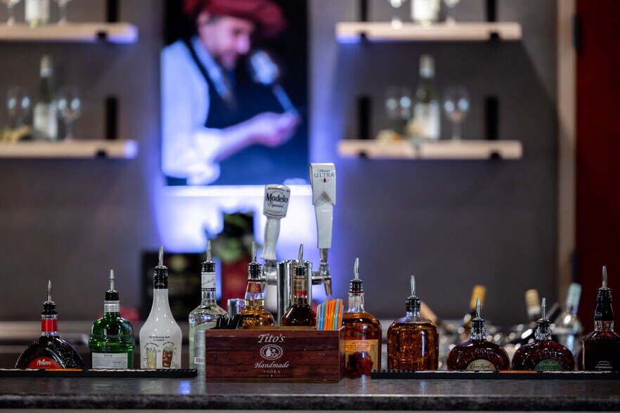 More Photos Of 11200 N Eastern Ave, Oklahoma City Lodge Meeting Hall For Sale