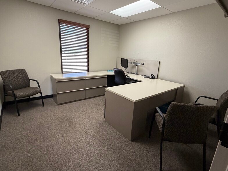 More Photos Of 770 NE 63rd St, Oklahoma City Office For Sale