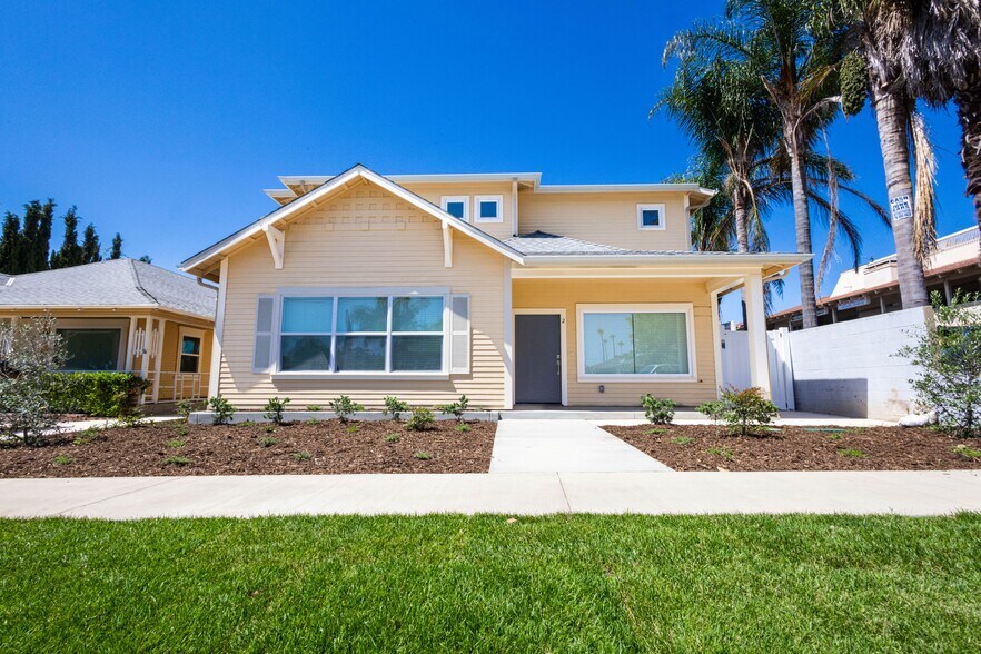 More Photos Of 1042 San Juan St, Tustin Apartments For Sale