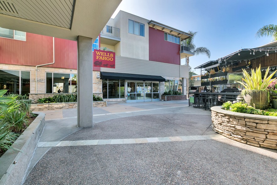 More Photos Of 687 S Coast Hwy 101, Encinitas Apartments For Lease