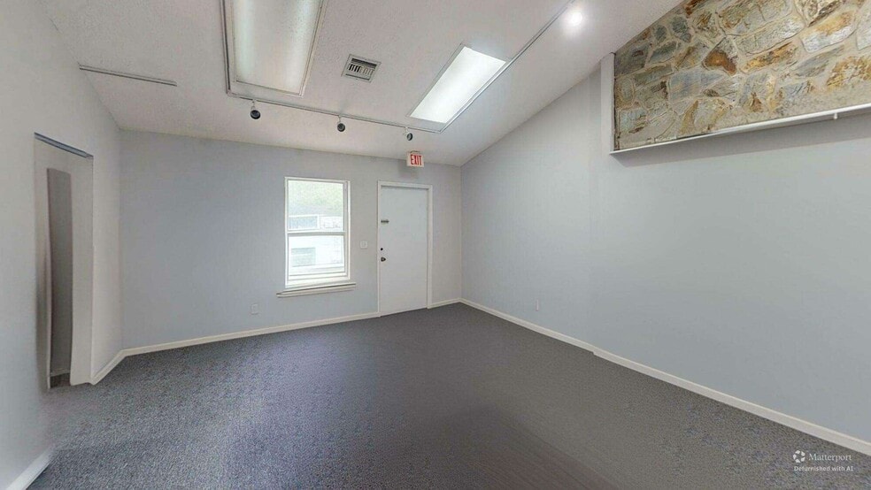 More Photos Of 6550-6564 S US Highway 1, Port Saint Lucie Office For Lease