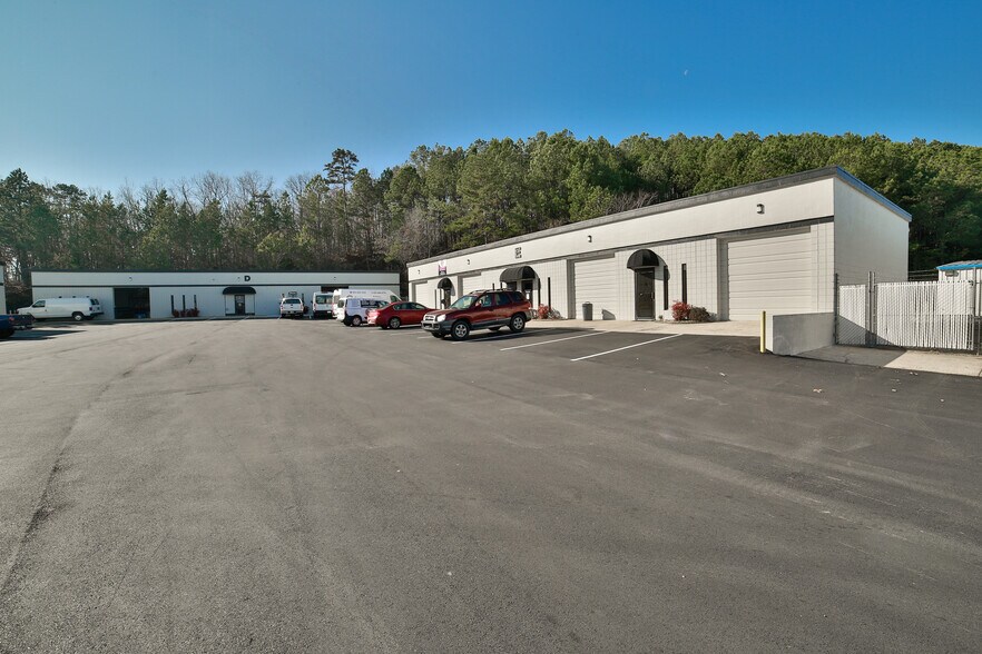 More Photos Of 6234 Perimeter Dr, Chattanooga Warehouse For Sale