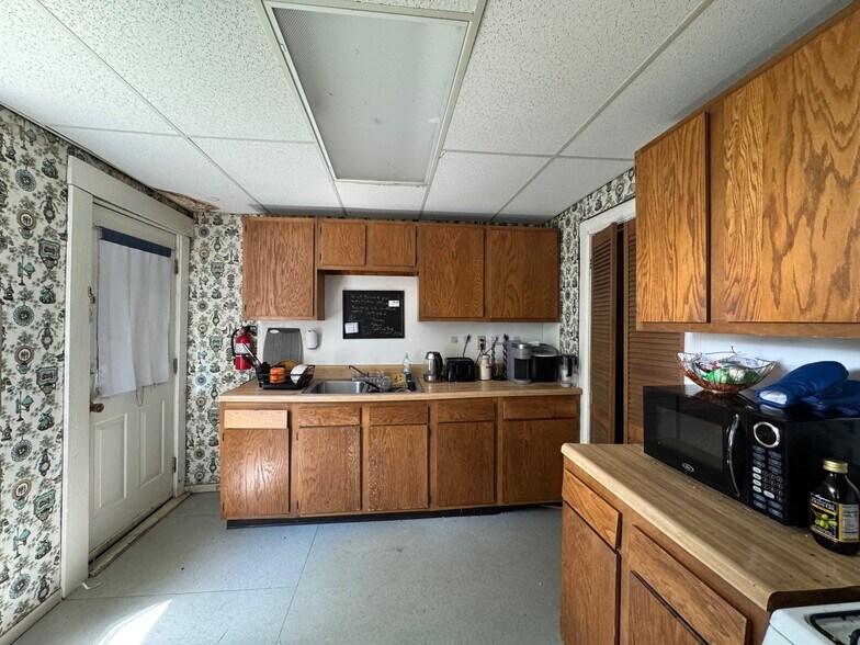 More Photos Of 204 Linden Ave, Ithaca Multifamily For Sale