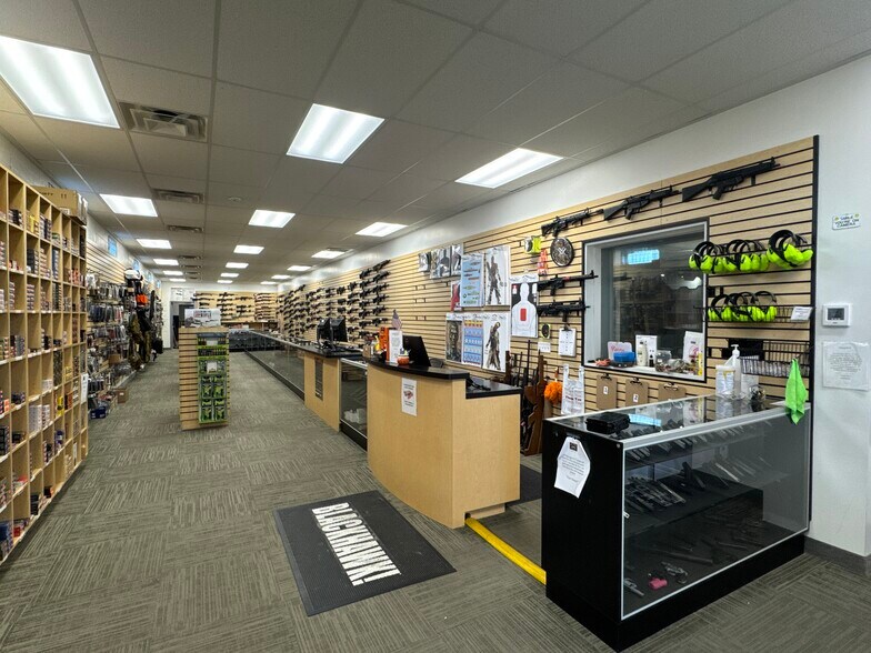 More Photos Of 952 N Main St, Tooele Freestanding For Sale