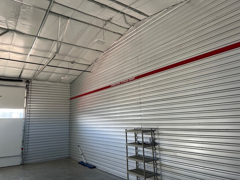 More Photos Of 9658 Havana St, Commerce City Warehouse For Lease